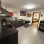 Arcos - Geraeumige 3-zimmer-wohnung Mit 8 Einzelbetten - Perfekt Fuer Familien, Gruppen Oder Monteure 度假居 *
