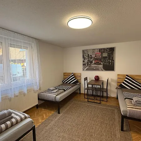 Arcos - Geräumige 3-zimmer-wohnung Mit 8 Einzelbetten - Perfekt Für Familien, Gruppen Oder Monteure Сasa de vacaciones *