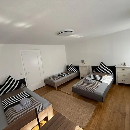 Arcos - Geräumige 3-zimmer-wohnung Mit 8 Einzelbetten - Perfekt Für Familien, Gruppen Oder Monteure *