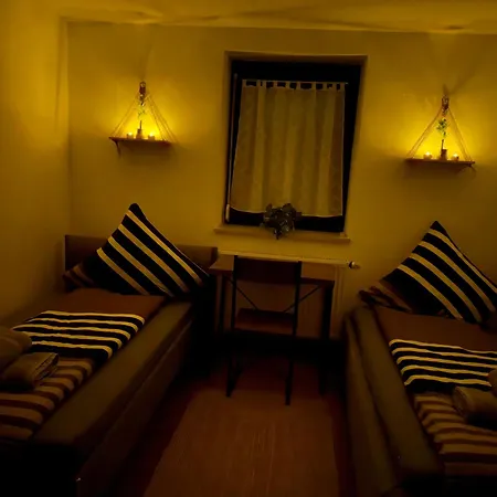 ARCOS Apartment - Geräumige 3-Zimmer-Wohnung mit 8 Einzelbetten - Perfekt für Familien, Gruppen oder Monteure Сasa de vacaciones